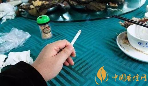 飯后抽煙危害更大嗎，飯后抽煙為什么舒服