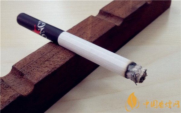 紅河煙多少錢(qián)一包 紅河a7香煙價(jià)格7.5元/包