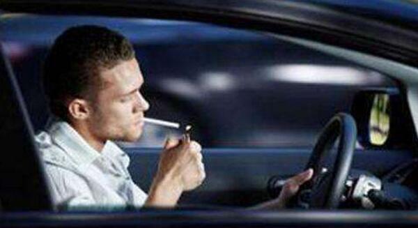 開車抽煙扣分嗎 開車吸煙怎么處罰
