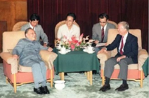 2018中美貿(mào)易戰(zhàn)煙草魅影：多買國(guó)產(chǎn)就是和平年代最理智的愛(ài)國(guó)